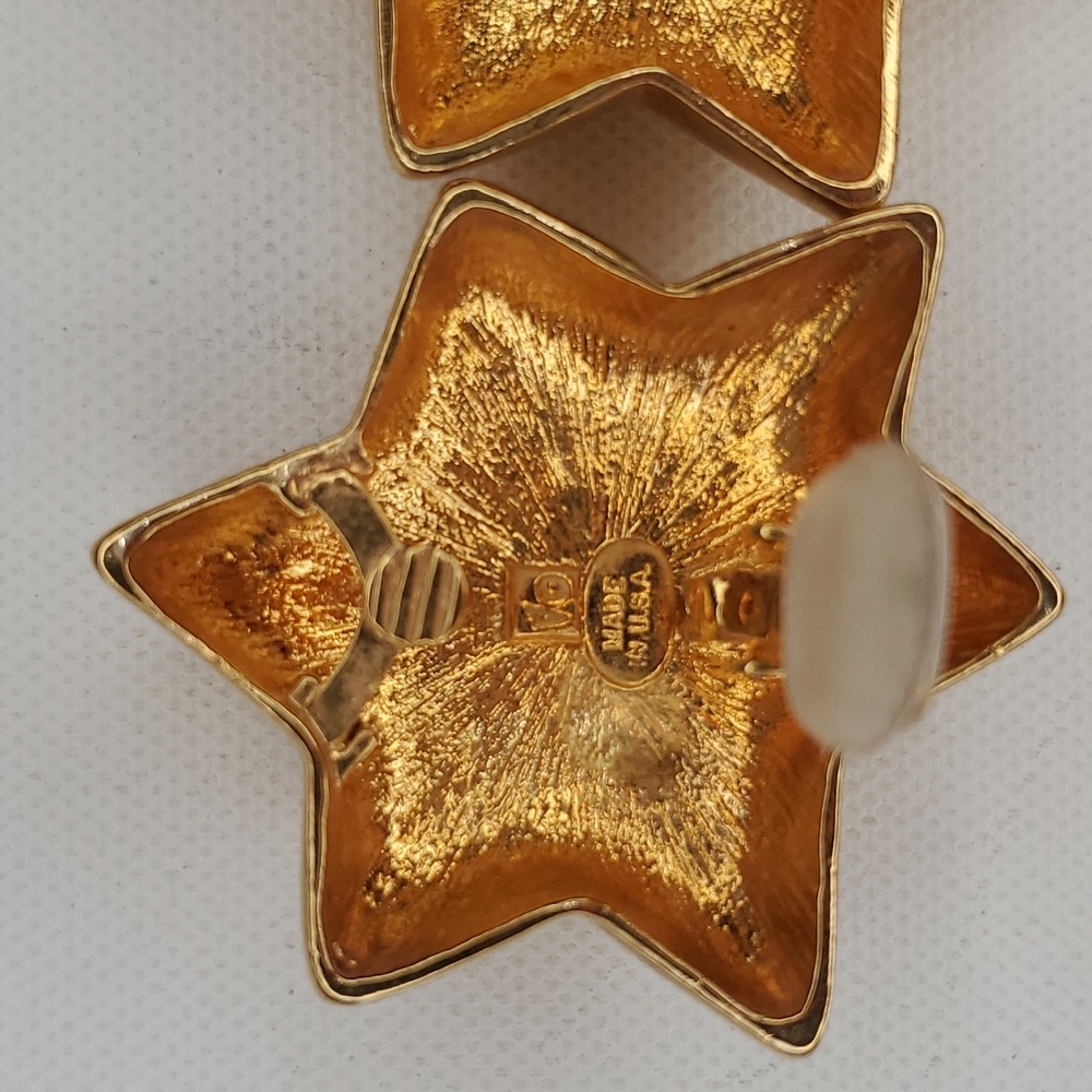 Les Bernard Vogue Celestial Large Designer gold Star earrings - Picture 4 of 8